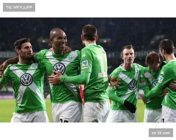 沃尔夫斯堡残阵应对:五后卫收缩防线战术执行效果评估