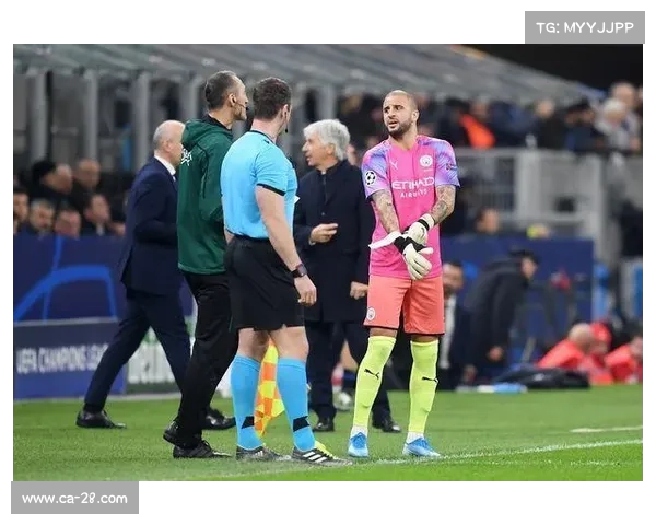 海港中卫组合防空能力不足 蒋光太伤缺后定位球防守成隐患